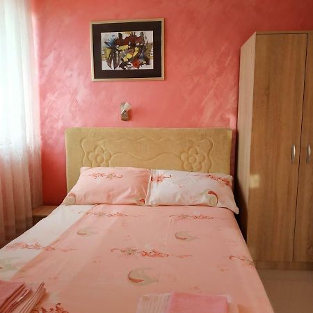 Apartmani Spasic Лесковац Экстерьер фото